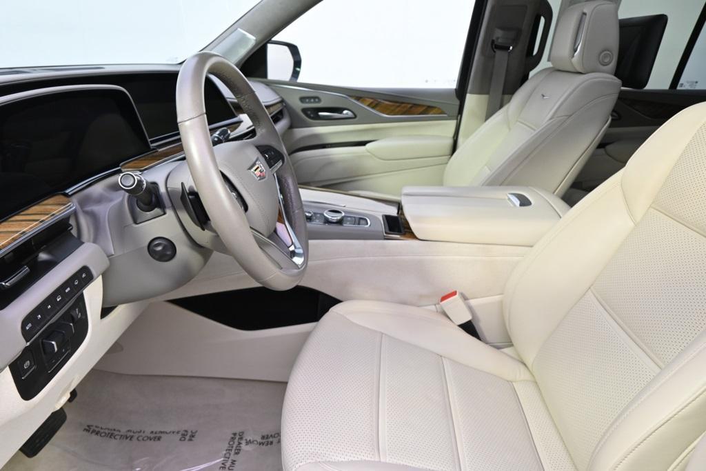 used 2023 Cadillac Escalade car, priced at $73,998