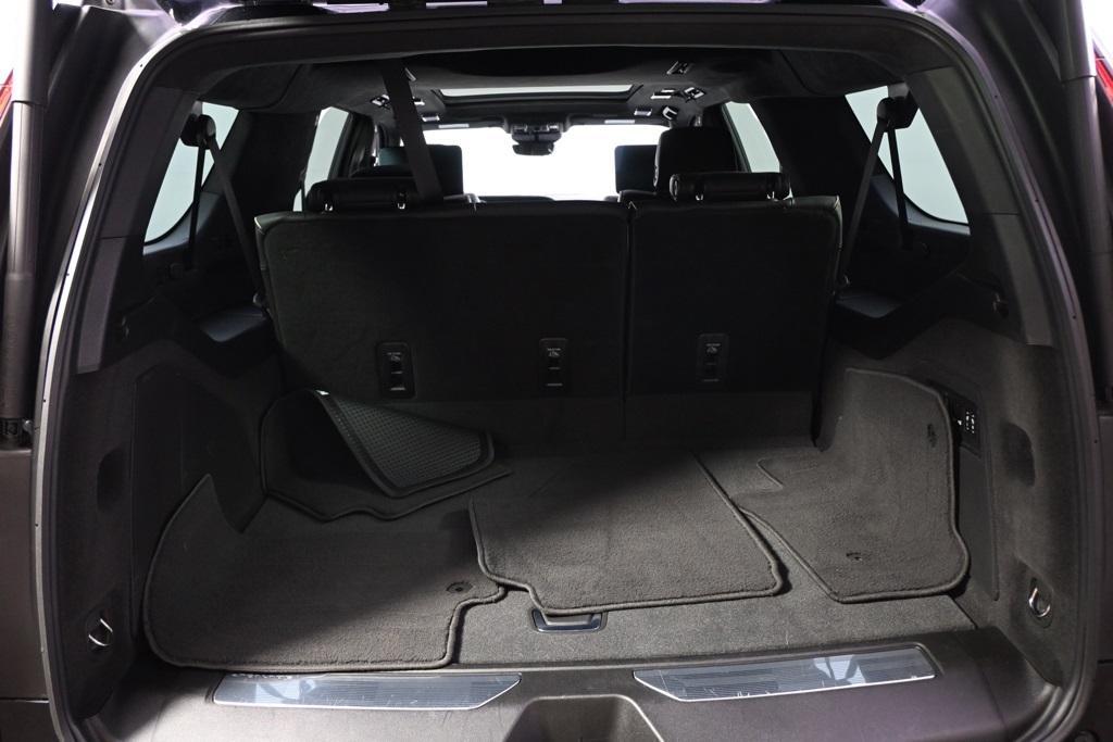 used 2023 Cadillac Escalade ESV car, priced at $82,998