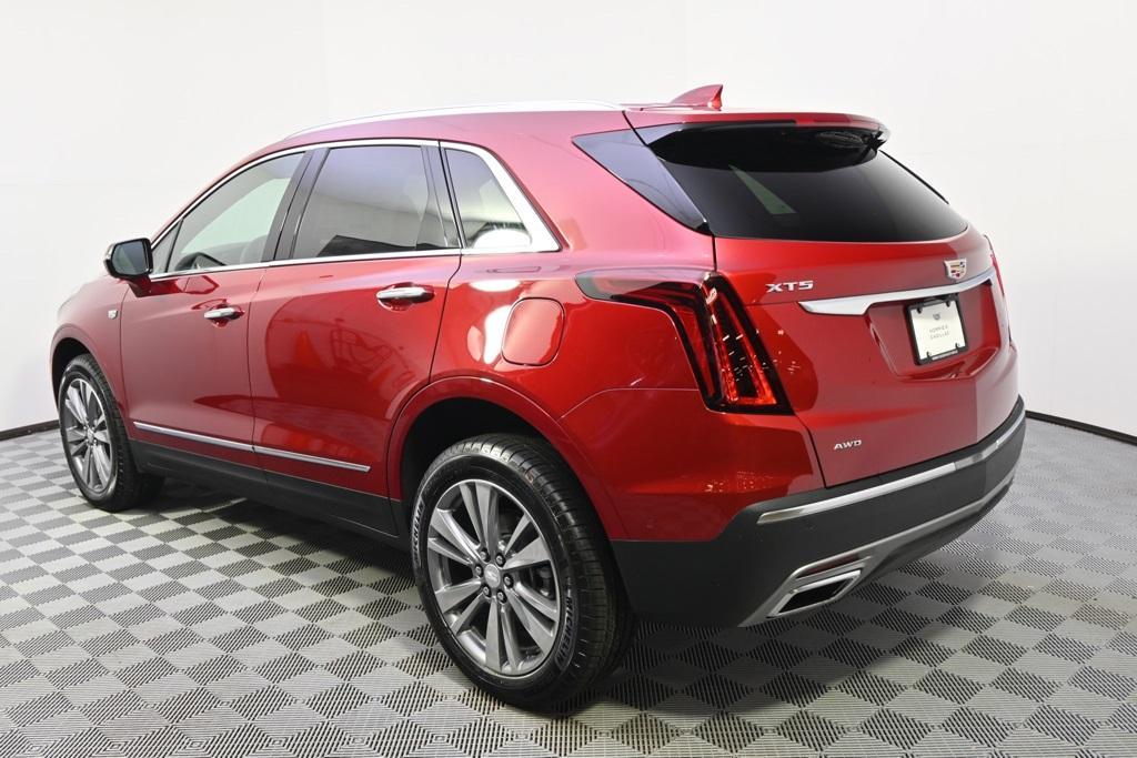 new 2025 Cadillac XT5 car, priced at $58,084
