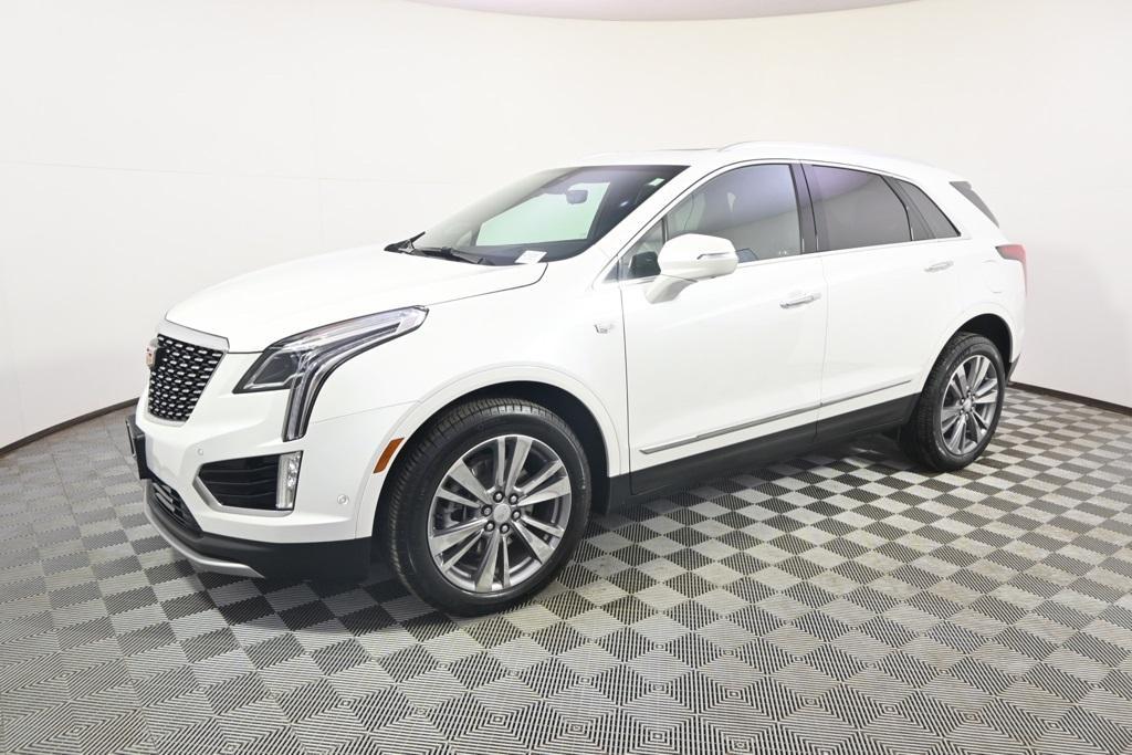 used 2024 Cadillac XT5 car, priced at $45,555