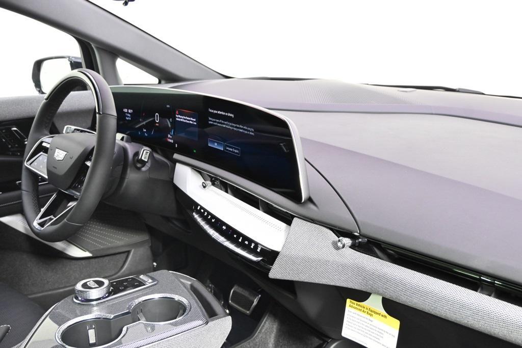 new 2025 Cadillac OPTIQ car, priced at $62,440
