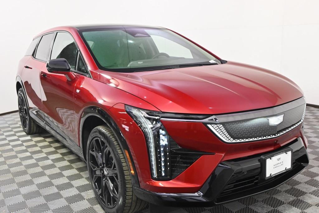new 2025 Cadillac OPTIQ car, priced at $62,440