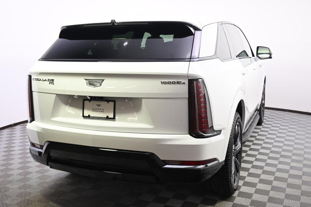 new 2025 Cadillac Escalade IQ car, priced at $138,397