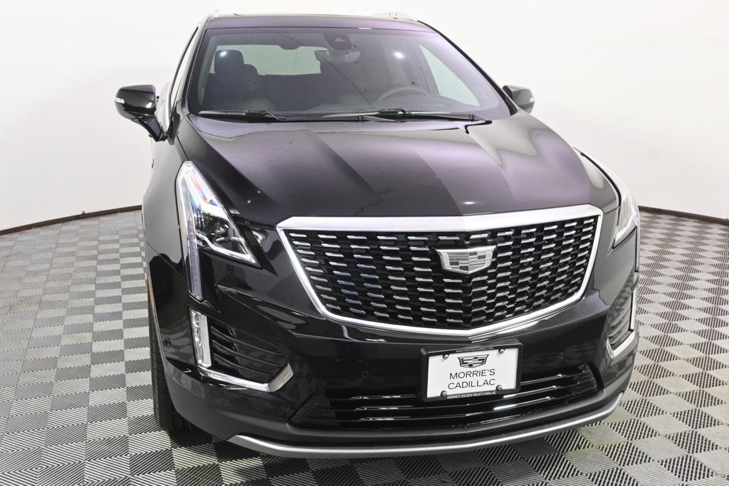 new 2025 Cadillac XT5 car, priced at $57,664
