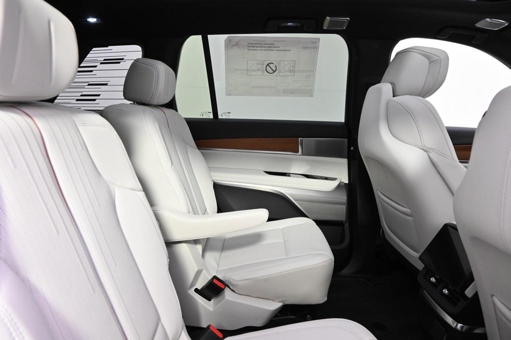 new 2026 Cadillac VISTIQ car, priced at $82,010