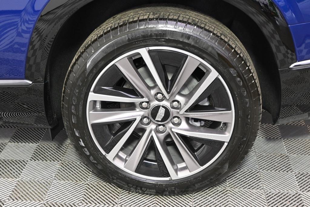 new 2026 Cadillac VISTIQ car, priced at $82,010