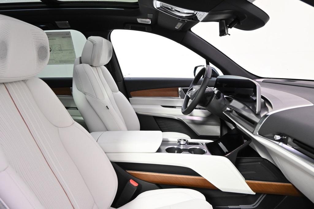 new 2026 Cadillac VISTIQ car, priced at $82,010