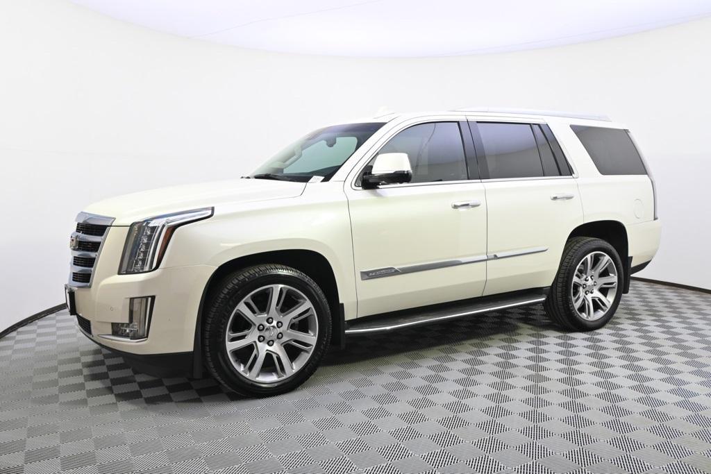 used 2015 Cadillac Escalade car, priced at $23,998