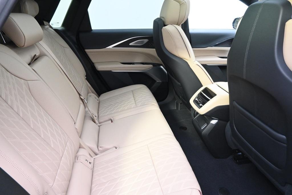 used 2024 Cadillac LYRIQ car, priced at $51,998