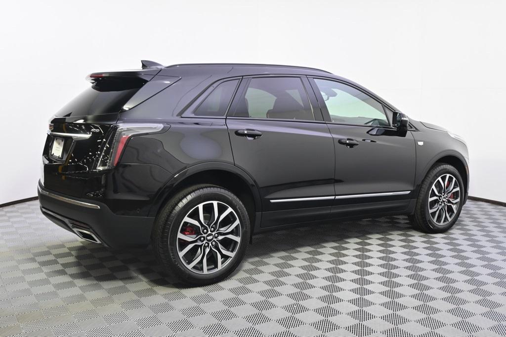 new 2025 Cadillac XT5 car, priced at $63,985