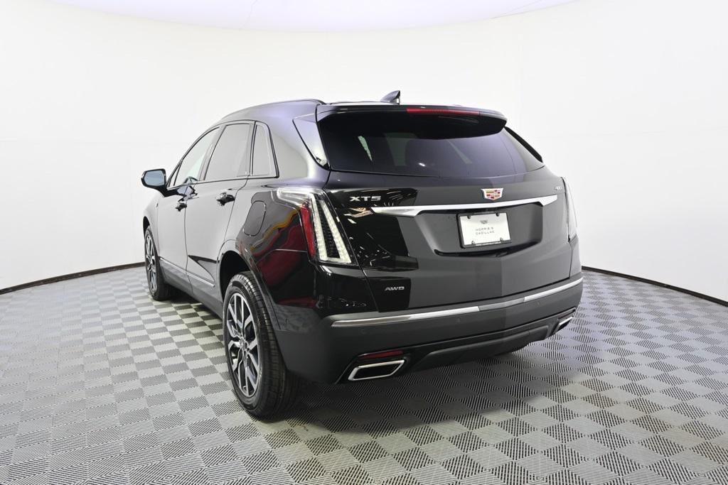 new 2025 Cadillac XT5 car, priced at $63,985