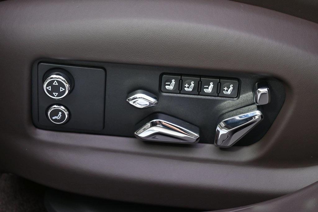 new 2024 Bentley Flying Spur car, priced at $288,220