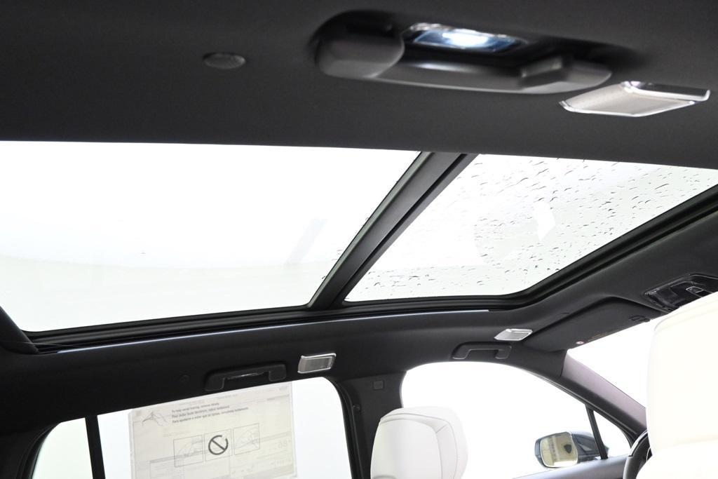 new 2026 Cadillac VISTIQ car, priced at $81,385