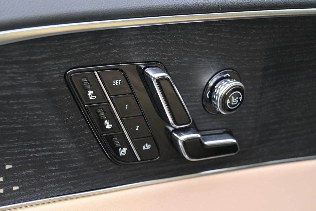 new 2025 Cadillac LYRIQ car, priced at $78,579