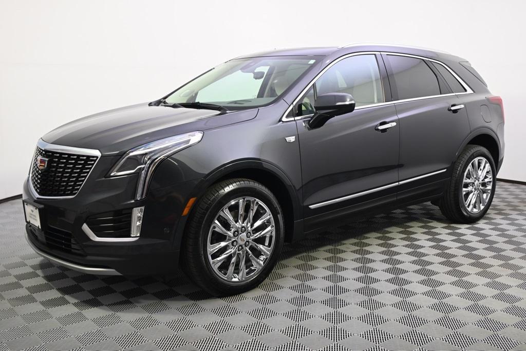 used 2022 Cadillac XT5 car, priced at $32,998