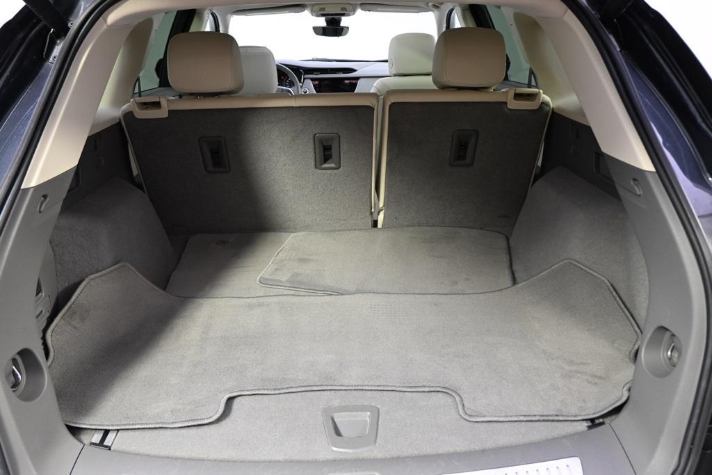 used 2022 Cadillac XT5 car, priced at $32,998