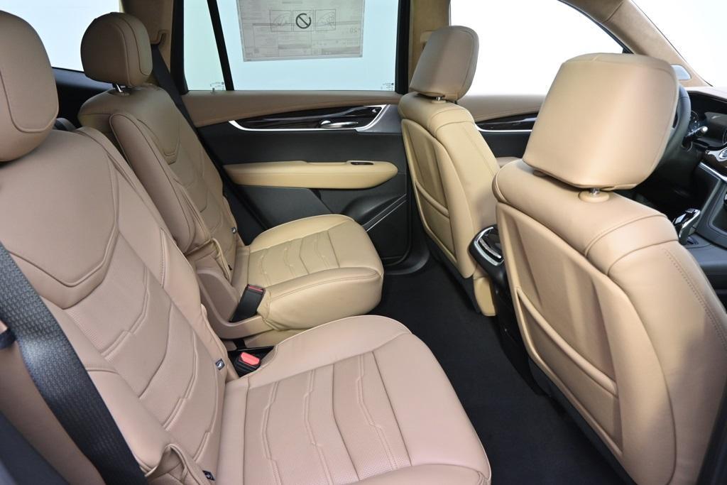 new 2025 Cadillac XT6 car, priced at $75,709