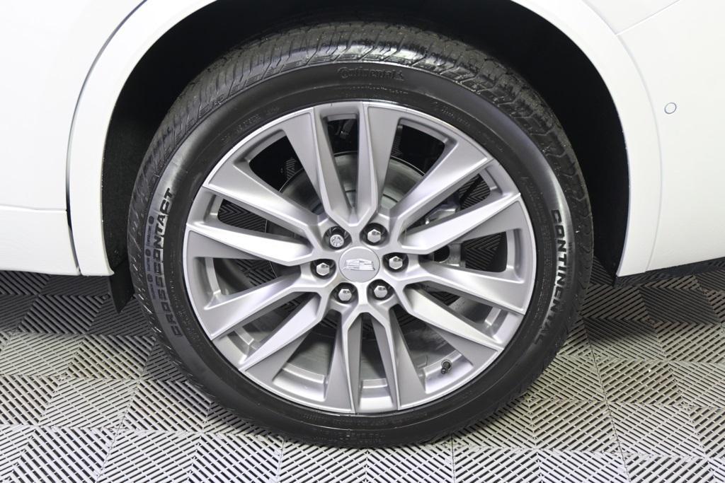 new 2025 Cadillac XT6 car, priced at $75,709
