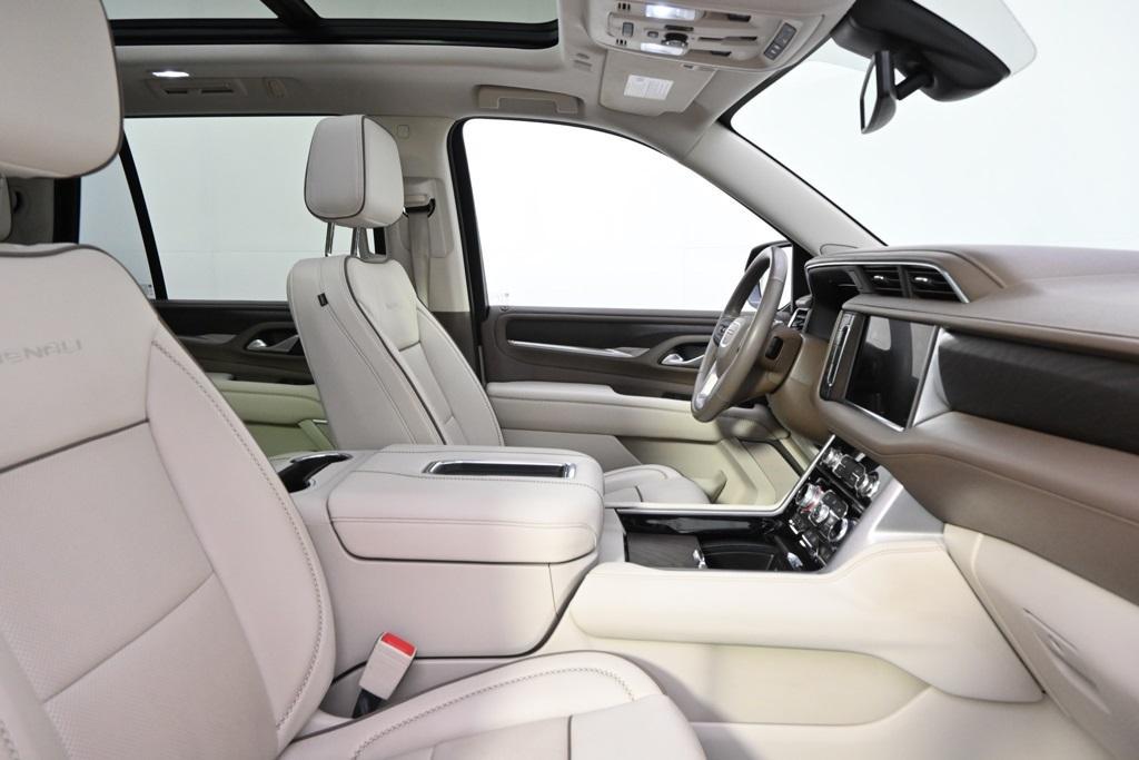 used 2022 GMC Yukon car, priced at $57,888