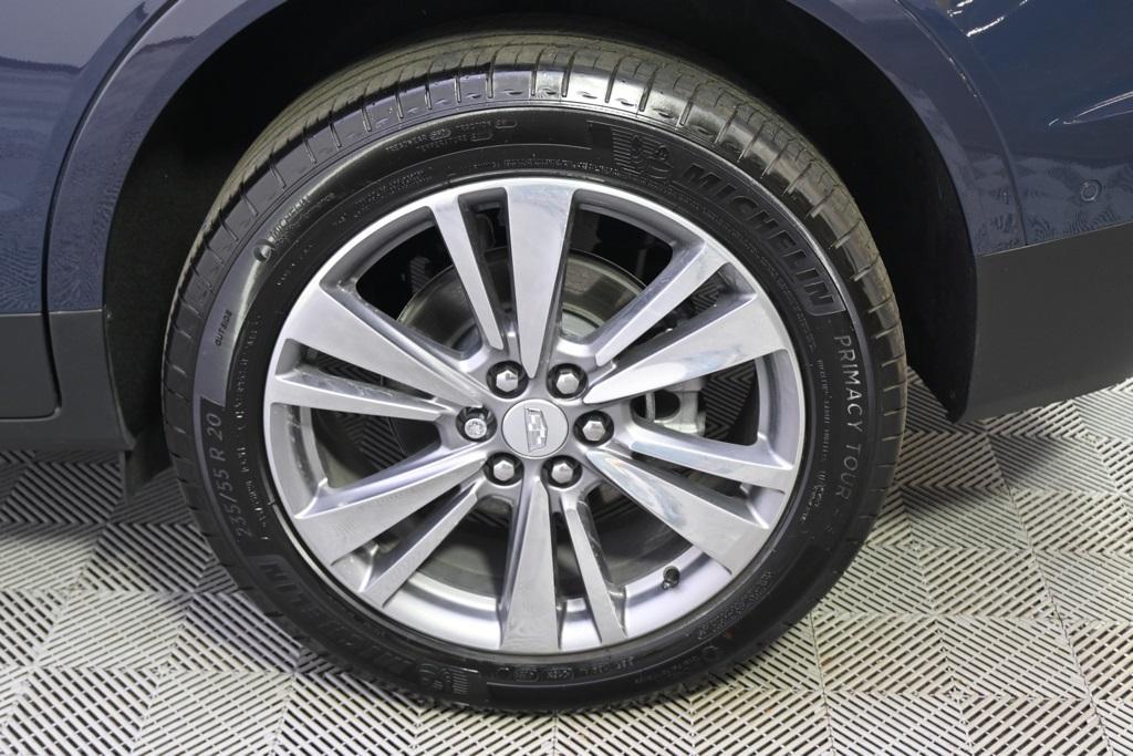 new 2025 Cadillac XT5 car, priced at $60,360