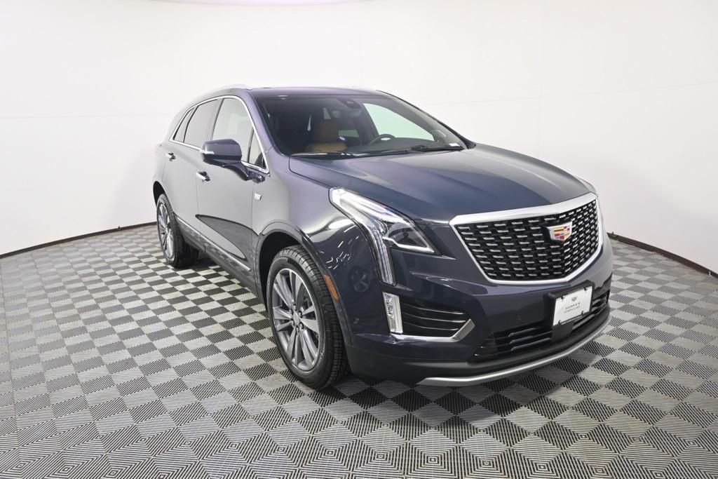 new 2025 Cadillac XT5 car, priced at $60,360