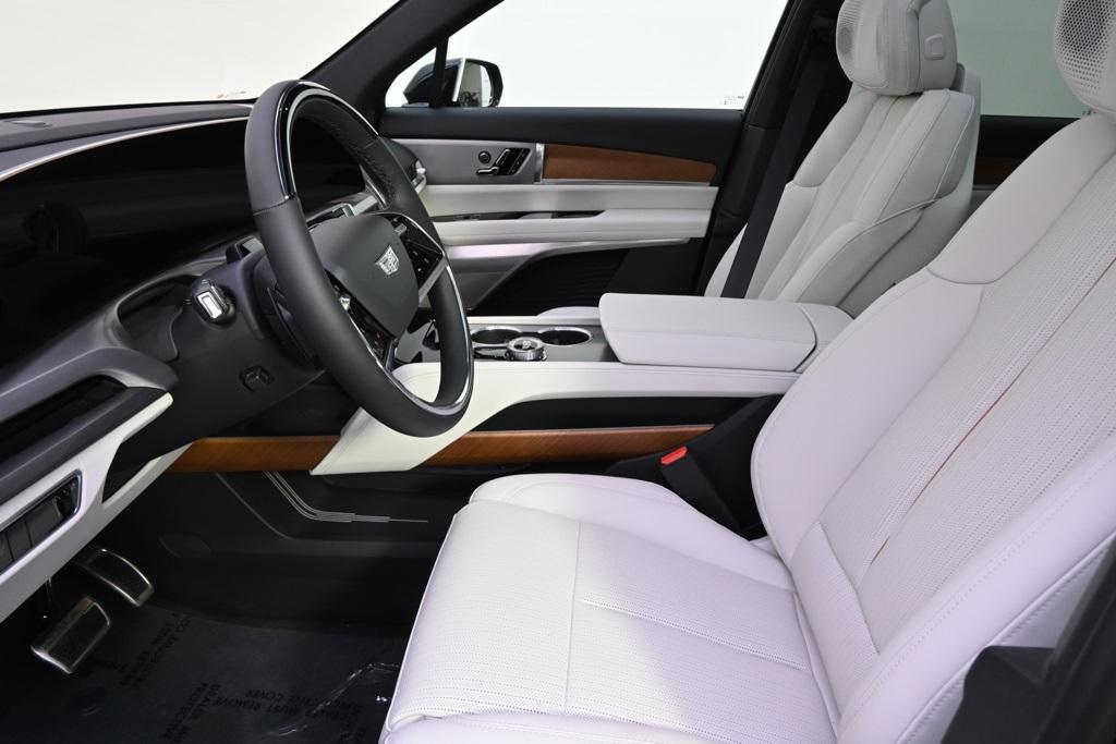new 2026 Cadillac VISTIQ car, priced at $80,865