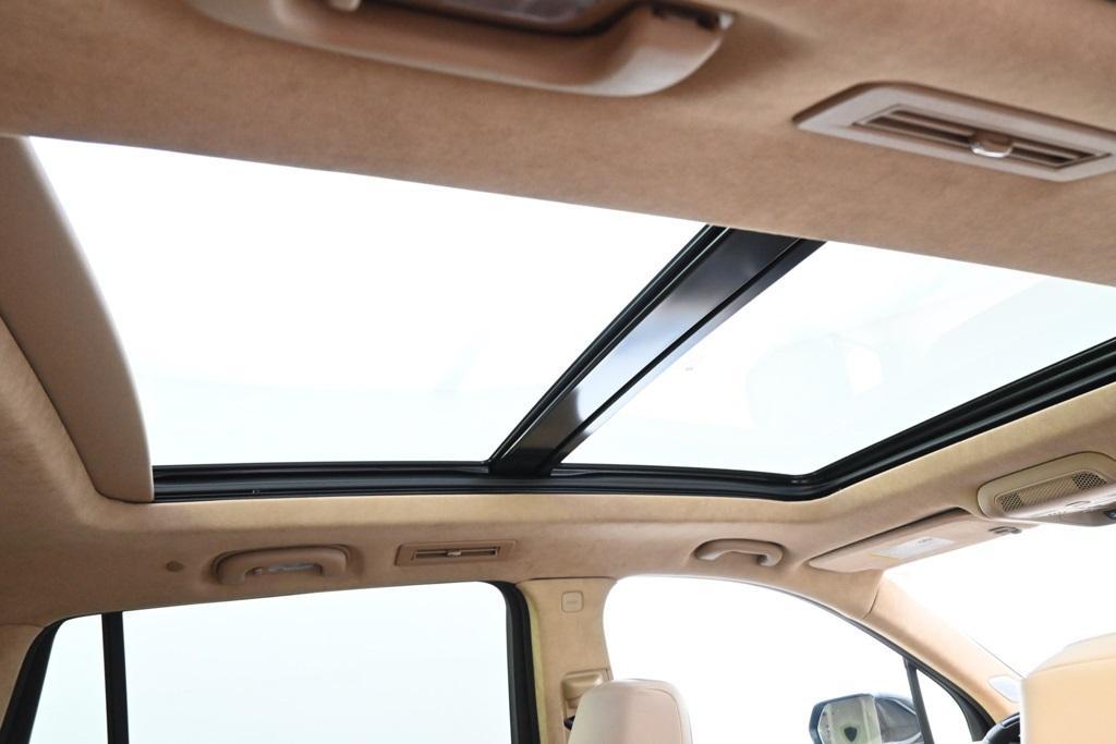 used 2024 Cadillac XT6 car, priced at $48,988
