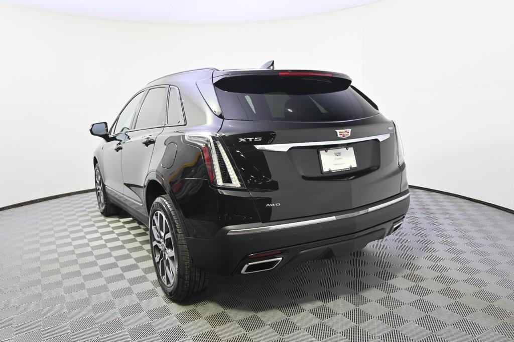 new 2025 Cadillac XT5 car, priced at $64,265