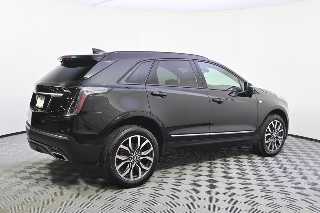 new 2025 Cadillac XT5 car, priced at $64,265