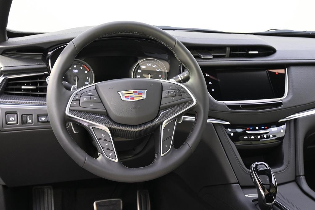 new 2025 Cadillac XT5 car, priced at $64,265