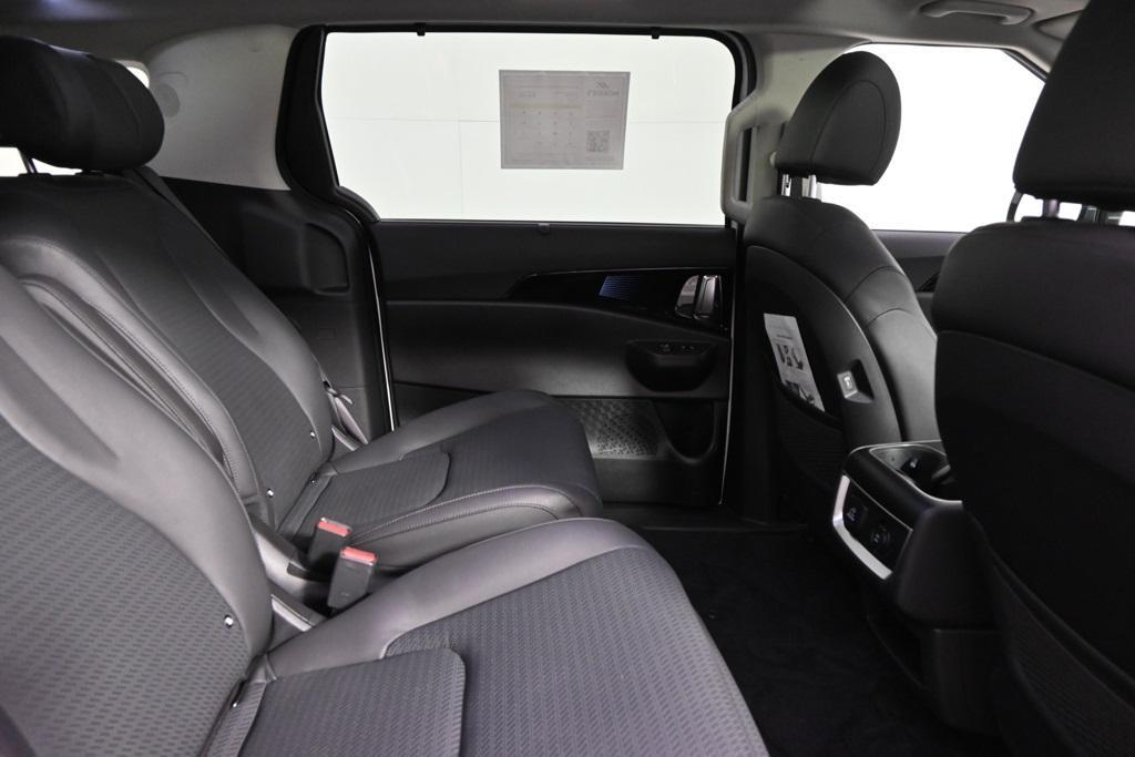 used 2025 Kia Carnival car, priced at $42,998