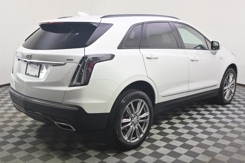 new 2025 Cadillac XT5 car, priced at $56,993