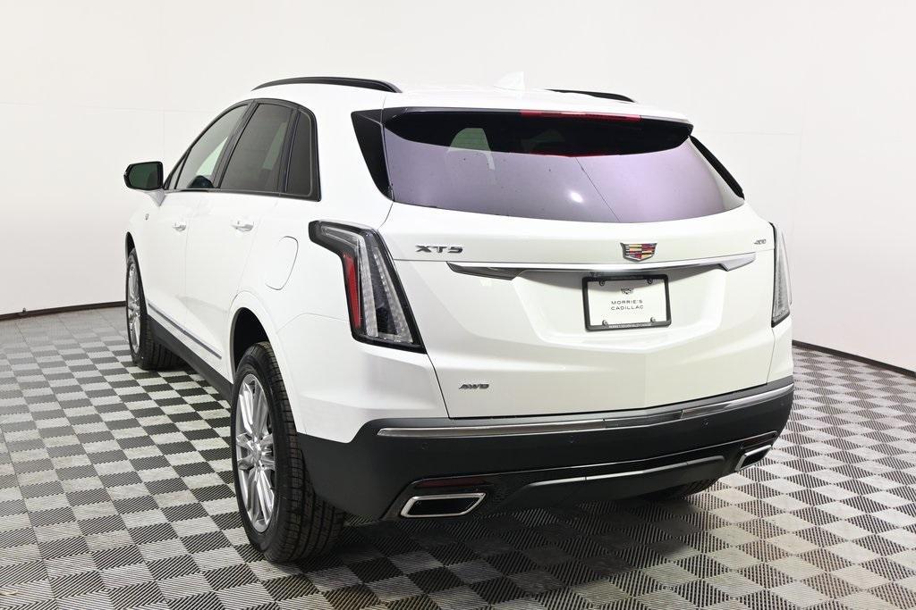 new 2025 Cadillac XT5 car, priced at $60,410