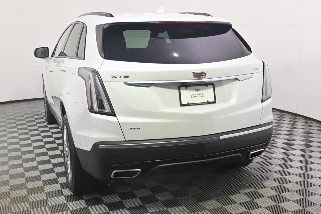 new 2025 Cadillac XT5 car, priced at $56,993