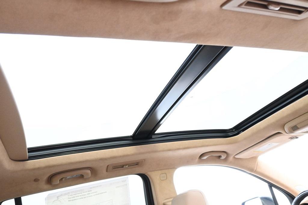 new 2025 Cadillac XT6 car, priced at $75,160