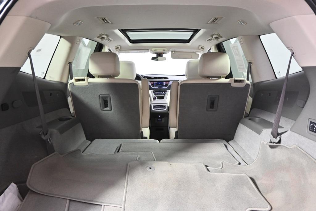 used 2025 Cadillac XT6 car, priced at $46,998