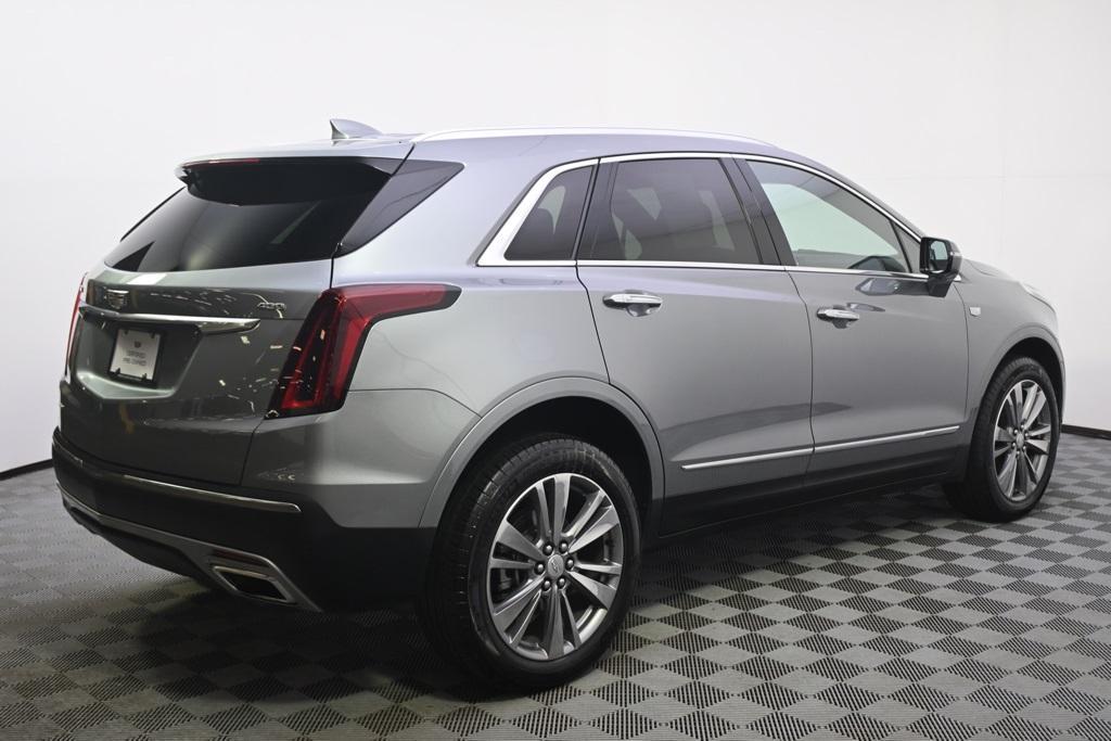 used 2025 Cadillac XT5 car, priced at $42,998