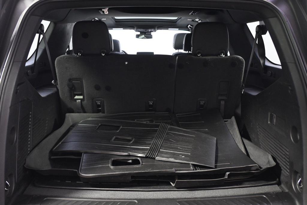 used 2023 GMC Yukon XL car, priced at $48,333