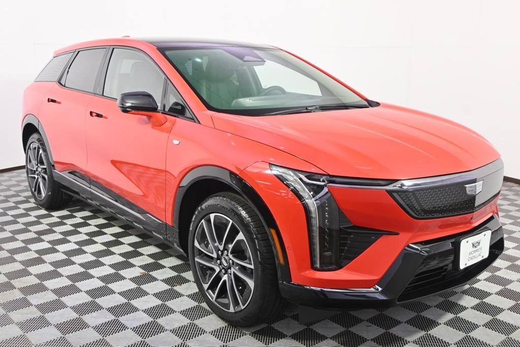new 2025 Cadillac OPTIQ car, priced at $56,309