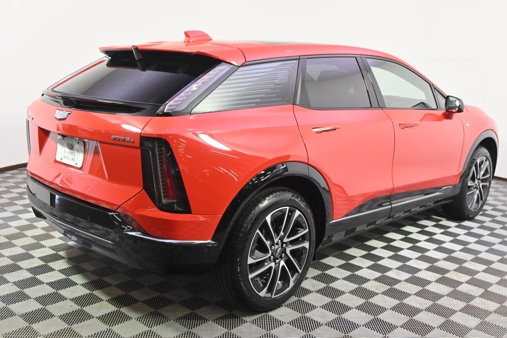 new 2025 Cadillac OPTIQ car, priced at $56,309