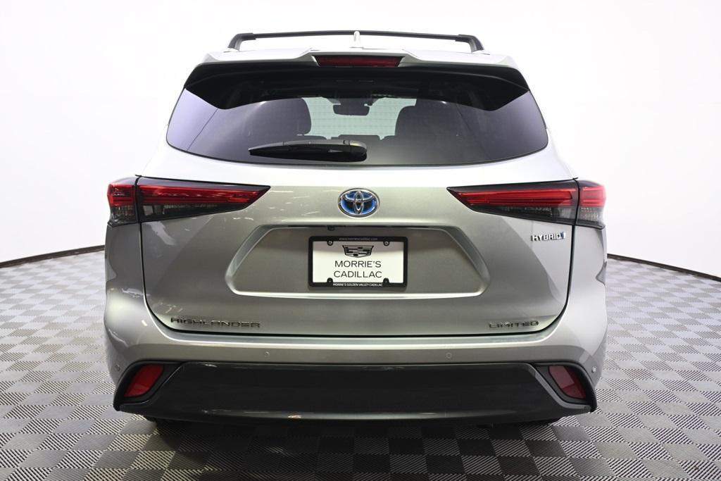 used 2020 Toyota Highlander Hybrid car, priced at $31,888