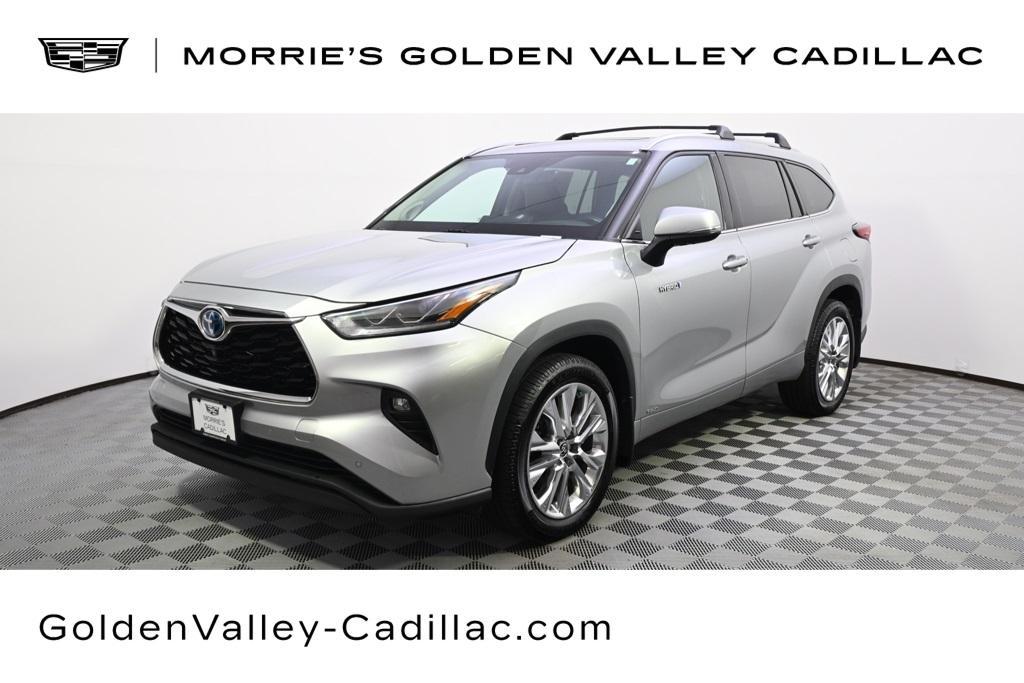 used 2020 Toyota Highlander Hybrid car, priced at $31,888