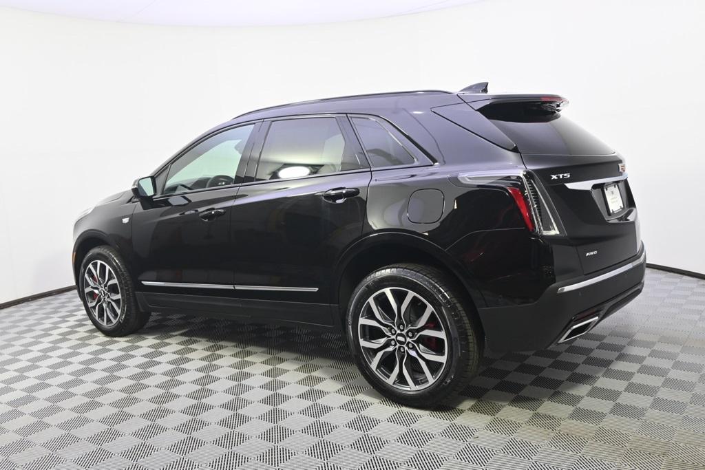 new 2025 Cadillac XT5 car, priced at $63,985