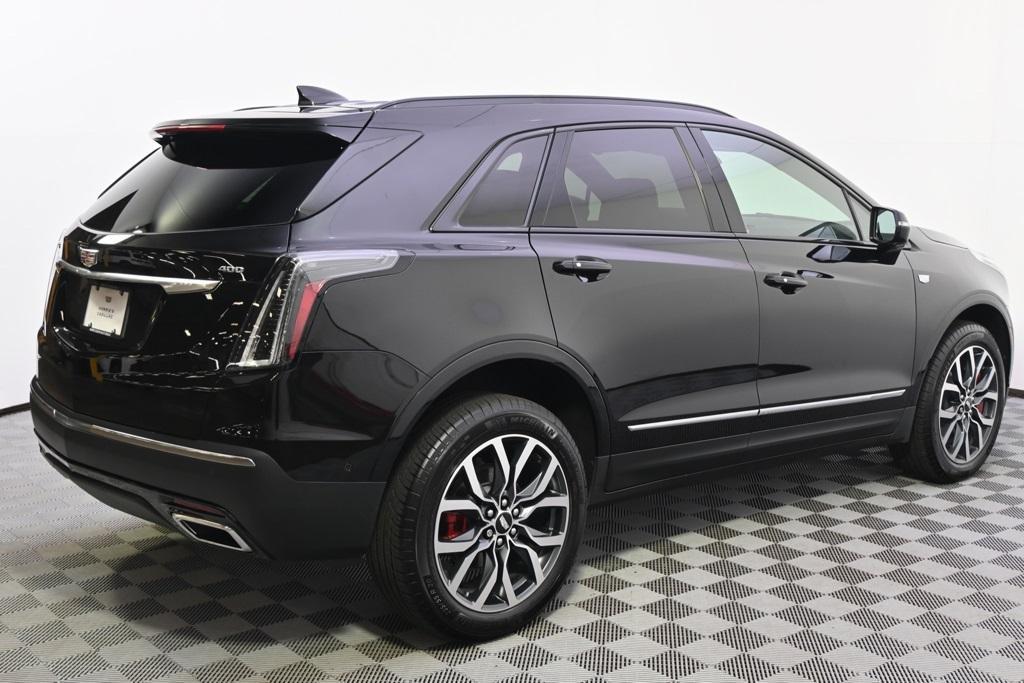 new 2025 Cadillac XT5 car, priced at $58,498