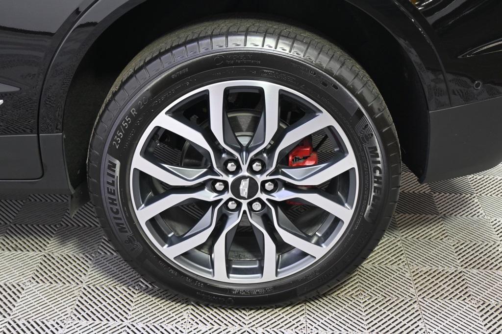 new 2025 Cadillac XT5 car, priced at $58,498