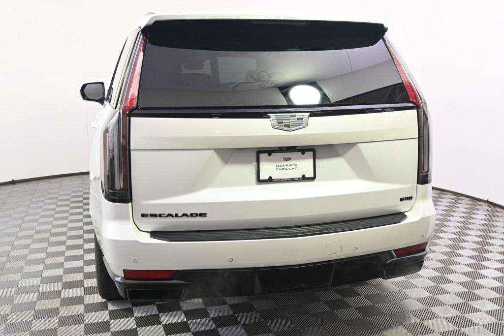 used 2022 Cadillac Escalade car, priced at $67,998