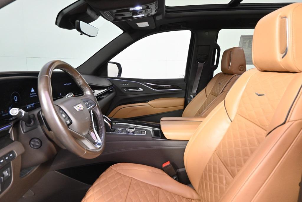 used 2022 Cadillac Escalade car, priced at $67,998
