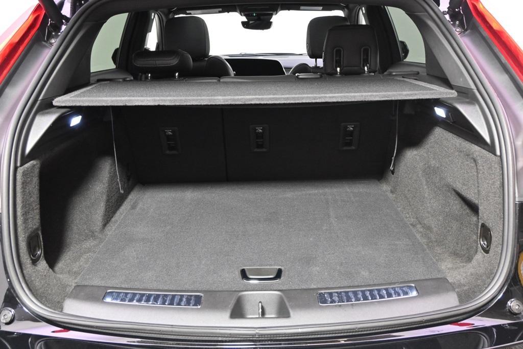 new 2024 Cadillac XT4 car, priced at $47,248