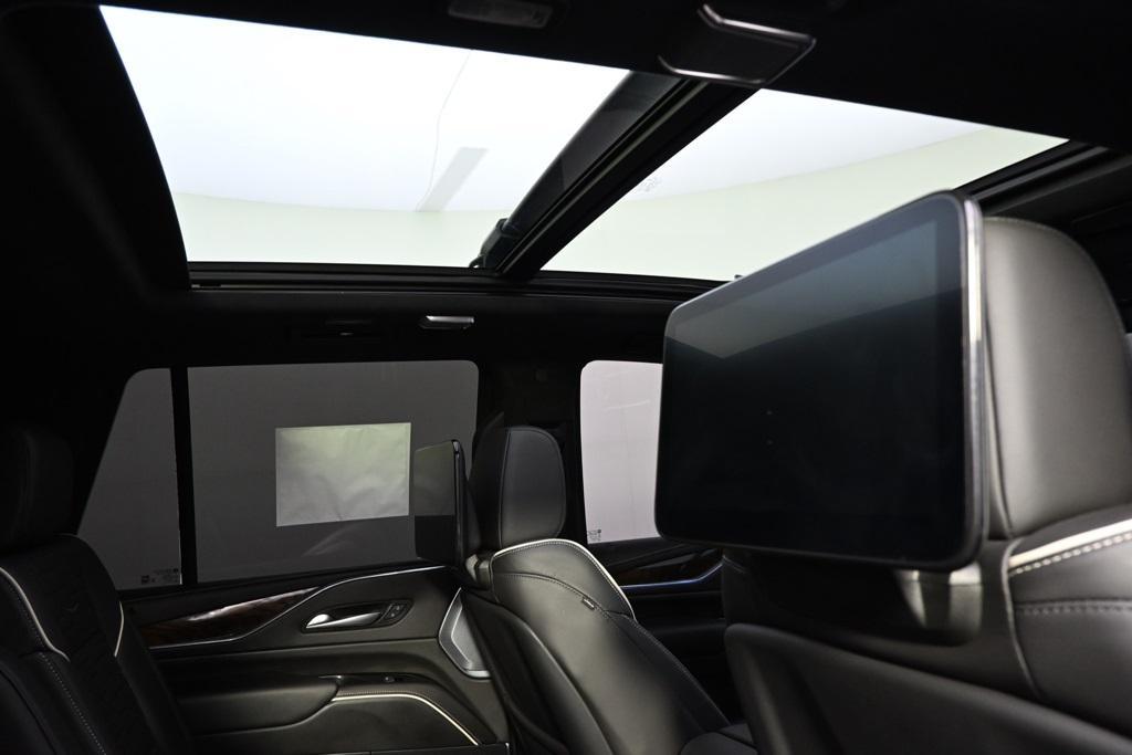 used 2024 Cadillac Escalade car, priced at $95,998