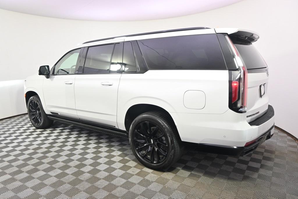 used 2021 Cadillac Escalade ESV car, priced at $69,990